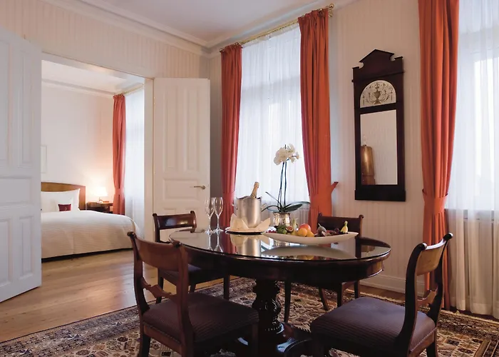 Louis C Jacob, Hamburg, Autograph Collection Hotel