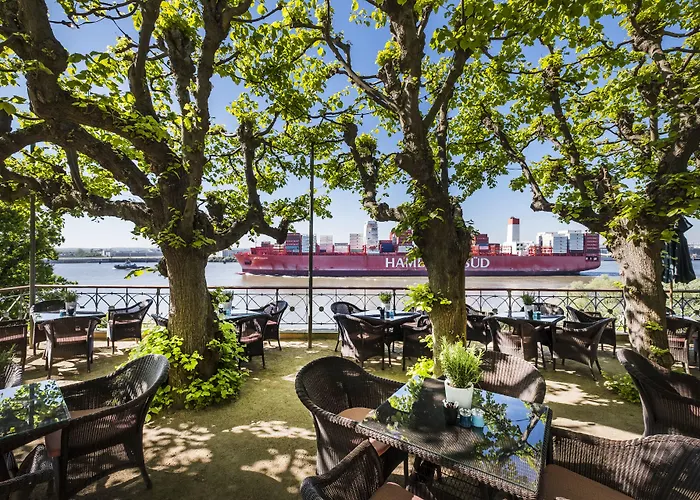 Hotel Louis C Jacob, Hamburg, Autograph Collection 5*