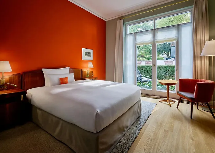 Louis C Jacob, Hamburg, Autograph Collection Hotel Hamburg