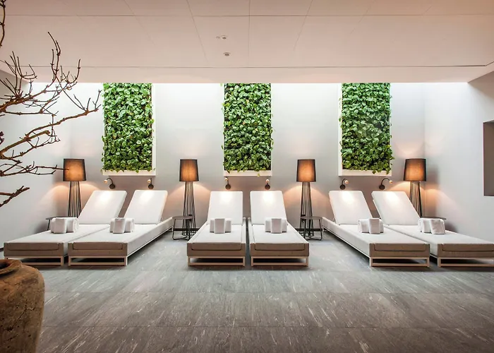Louis C Jacob, Hamburg, Autograph Collection Hotel Hamburg-Harburg