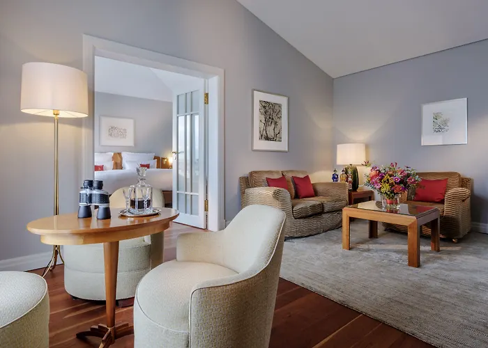 Hotel Louis C Jacob, Hamburg, Autograph Collection 5*